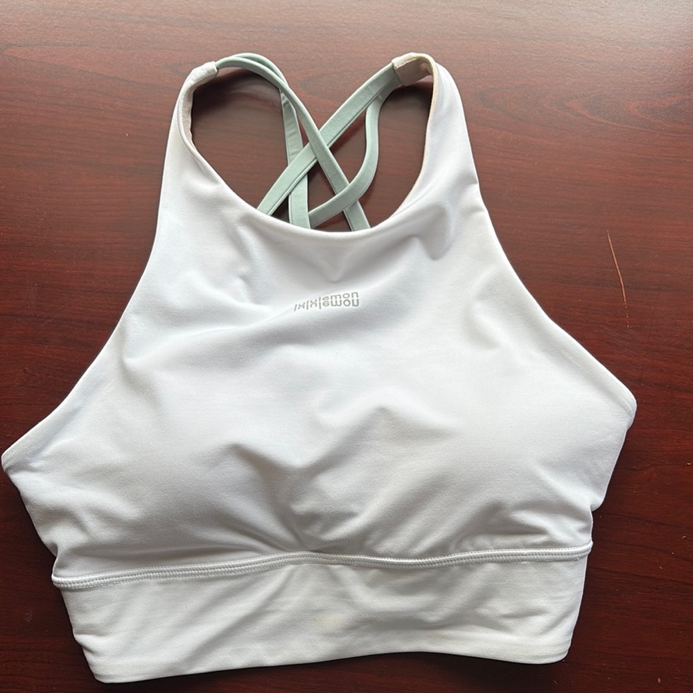 Lululemon White Sports Bra, size 8. NWT